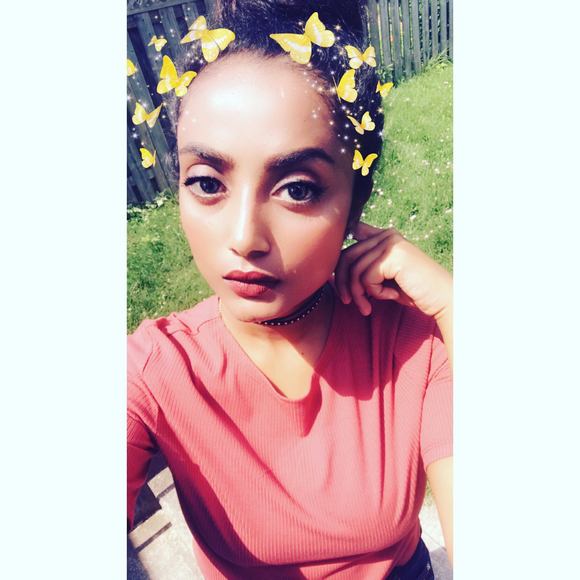 Meet your Posher, Anna - Picture 1 of 1